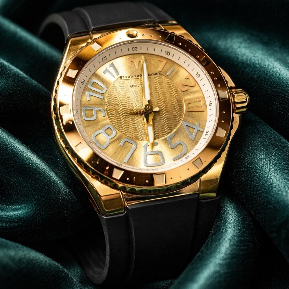 NIB Invicta Technomarine Lusso Mare Watch (can be unisex)